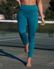 Load image into Gallery viewer, Teal Buttery Soft Legging
