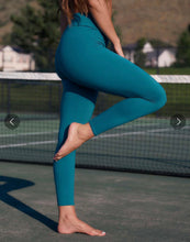 Load image into Gallery viewer, Teal Buttery Soft Legging
