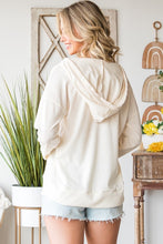 Load image into Gallery viewer, Cream Heart Patch Hooded Blouse
