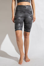 Load image into Gallery viewer, Charcoal Camo Metallic Workout Set
