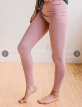 Load image into Gallery viewer, Dusty Rose Buttery Soft Legging
