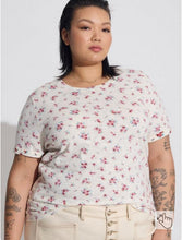 Load image into Gallery viewer, White Mini Floral Print Tee
