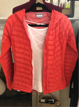 Load image into Gallery viewer, Columbia Coral Puff Jacket
