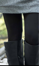 Load image into Gallery viewer, Black Buttery Soft Legging
